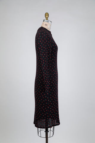 Robe noire semée de roses rouges (M)