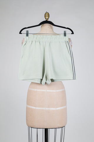Short cosy-chic vert brume à ligne contrastée (S+M)