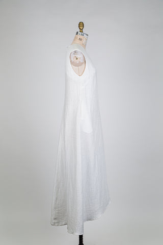 Robe trapèze blanche texturée (6)