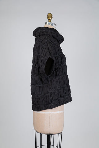 Black waffle-knit turtleneck sweater (S)