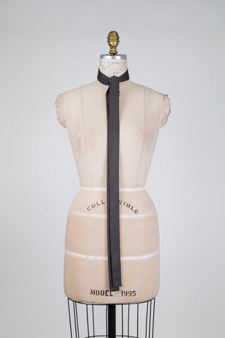 Colonel gris façon cravate