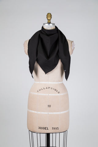 Châle léopard nocturne réversible