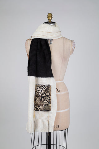 Foulard en tricot accent léopard