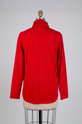 Red turtleneck sweater (L)