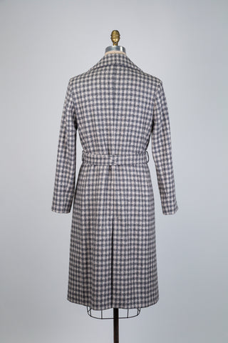 Luxurious beige and grey tartan coat (4)
