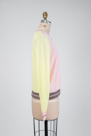 Tricolor cardigan with bright details (L to XXL)