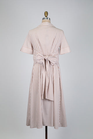 Robe évasée à rayures blanc et beige (6+8)