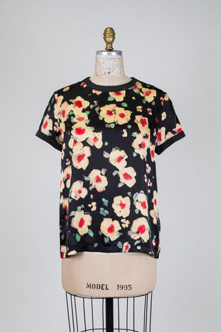 T-shirt en soie noire à illustration florale (4)