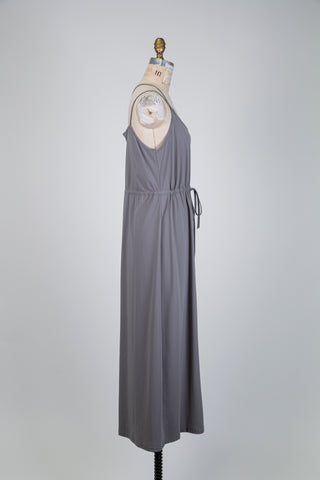 Robe grise à taille modulable (XL)