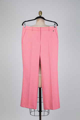 Pantalon droit rose à motif discret (M)