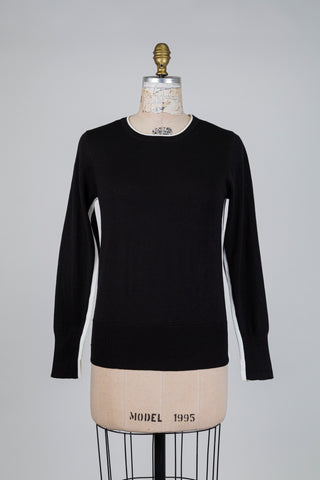 Chandail noir accent blanc (XS+S)