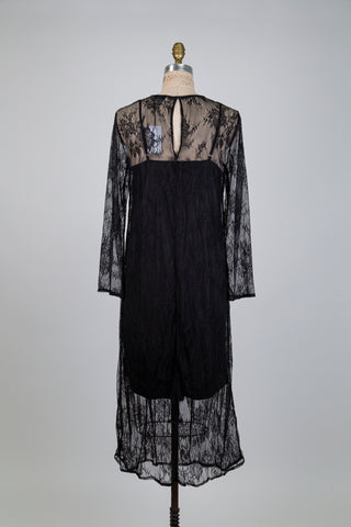 Robe en dentelle noire (6+)