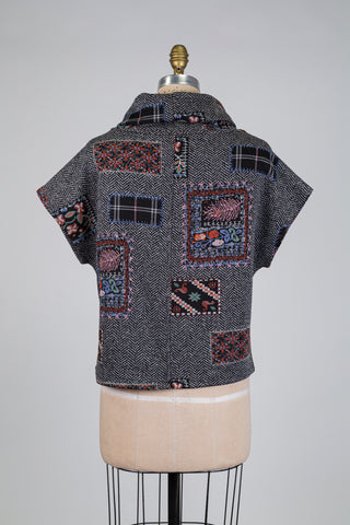 Chandail col cheminée chevrons et fleurs (S)