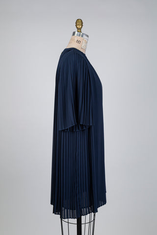 Robe plissée bleue à boutons dorés (8 à 12)