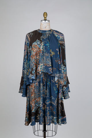 Robe bleue à volants imprimée cachemire (14/16)
