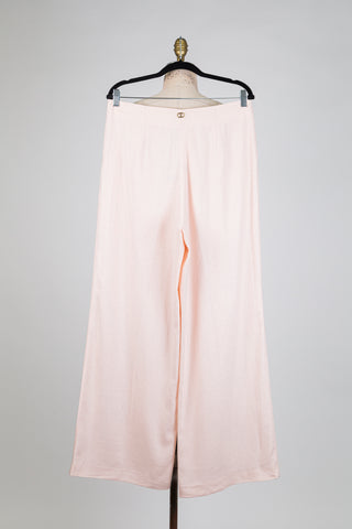 Pantalon tailleur rose pêche à broderie anglaise (12)