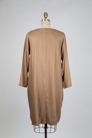 Flowing coffee trapeze dress (10+)