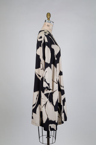 Tunique noire à motif floral beige (10+)
