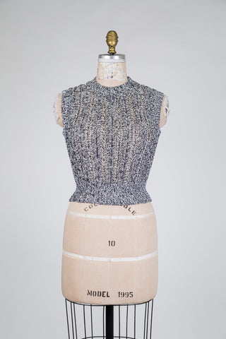Débardeur en tricot noir et blanc (2+4)