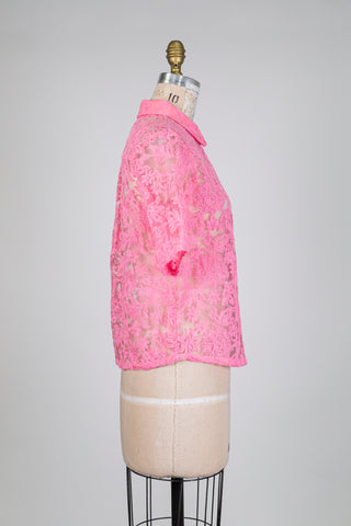 Chemisier diaphane en dentelle rose vibrant (6)