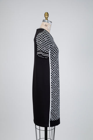 Robe sport chic noire à imprimé circulaire (S+M)