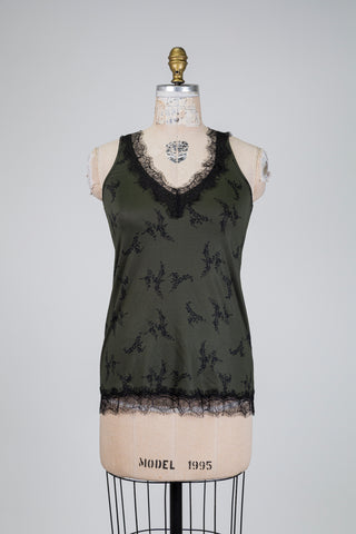 Camisole verte à détails noirs (4)