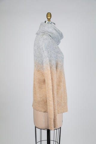 Chandail col roulé en tricot dégradé gris-beige (6)