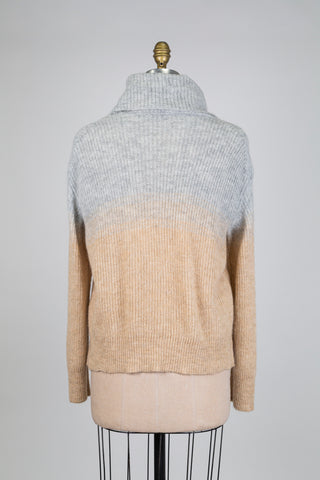 Chandail col roulé en tricot dégradé gris-beige (6)