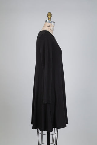 Black trapeze dress with round neck (S)