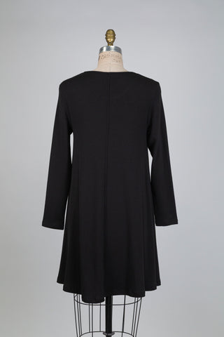 Black trapeze dress with round neck (S)
