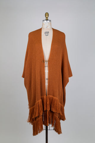 Poncho en tricot côtelé caramel à franges (TU)