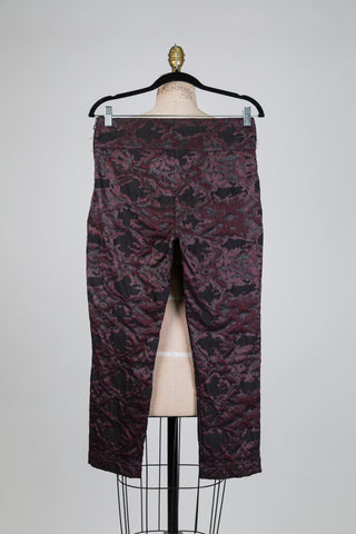 Pantalon cigarette camo-chic bourgogne et noir (S)