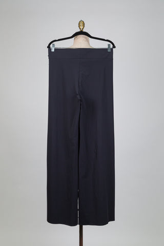 Pantalon souple noir à jambe large (10)