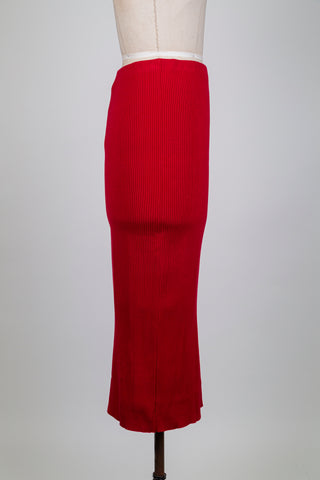 Red ribbed knit skirt (L)