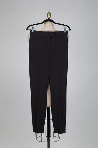 Classic black cigarette trousers (4)