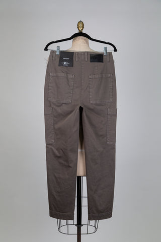 Pantalon cargo taupe tout confort (4-6-8-12)