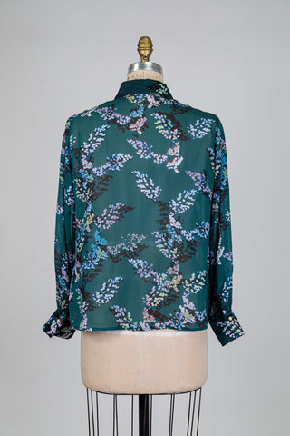 Emerald green blouse with lilac flowers (8+12)