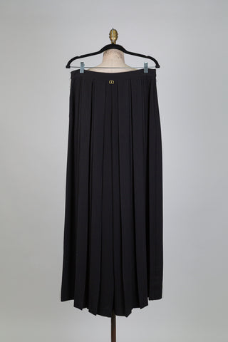 Wide-leg pants with flat pleats (8)
