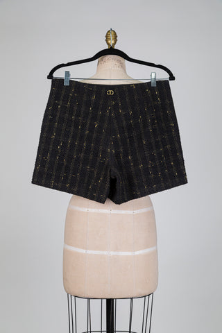 Short tailleur en tweed noir et or (8+10)
