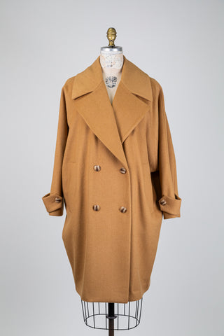 Double-breasted camel oversized coat (8)