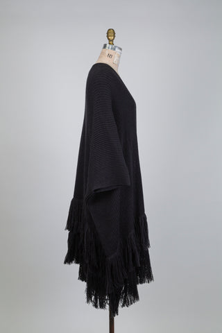 Poncho en tricot côtelé noir à franges (TU)