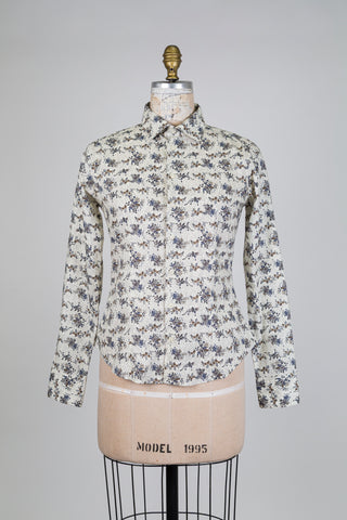 Chemisier crème et ses sentiers de fleurs (6)