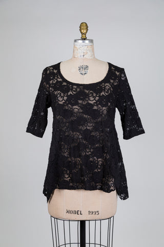 Blouse en dentelle noire diaphane (S)