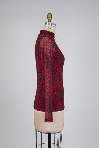 Chandail rouge à motif animalier (6)