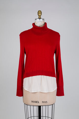 Chandail col roulé rouge à ourlet crème (M)