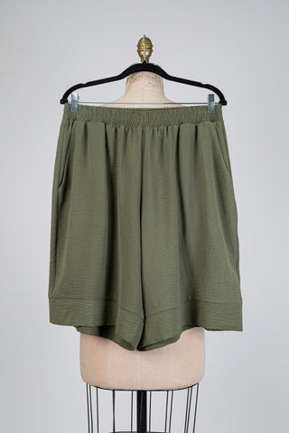 Short ample vert kaki (10/12)