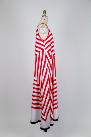 Red illusion stripe maxi dress (14/16)
