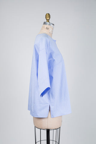 Blue and white pinstriped blouse (14/16)