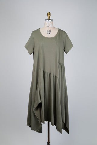 Robe kaki à ourlet asymétrique (TU)