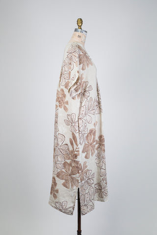 Robe beige à feuillage tropical (TU)